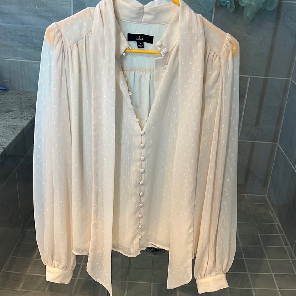 Lulu's White Bishop Sleeve Blouse with Neck Tie